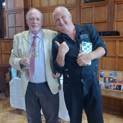 Alan-and-Mayor-Fogg-square